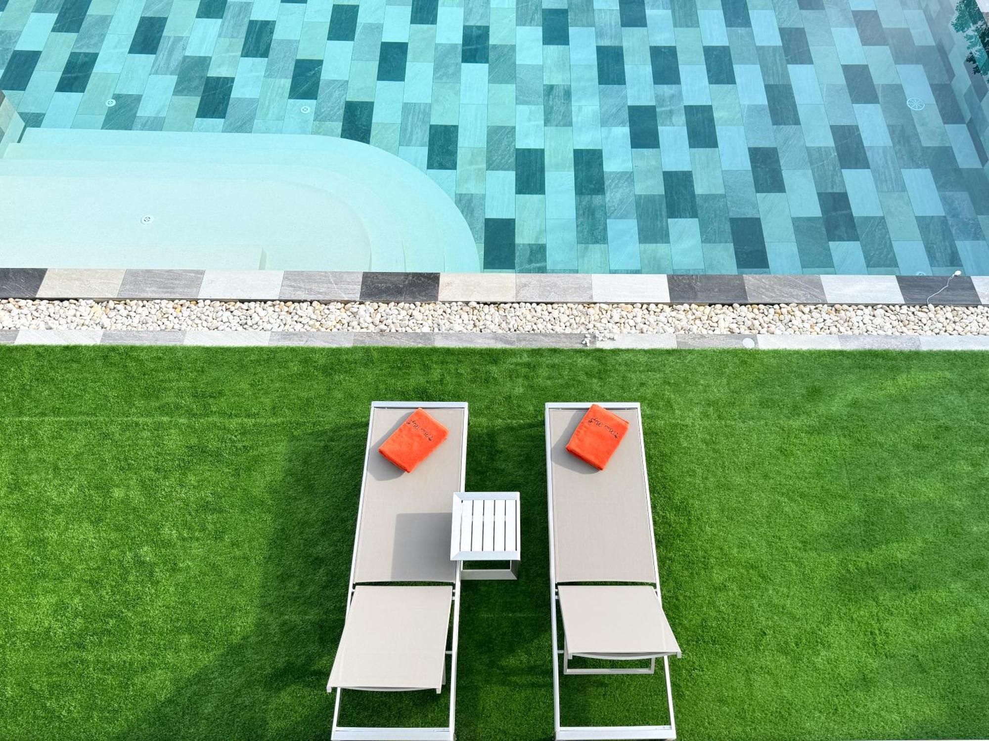 Baia Bay Villa *